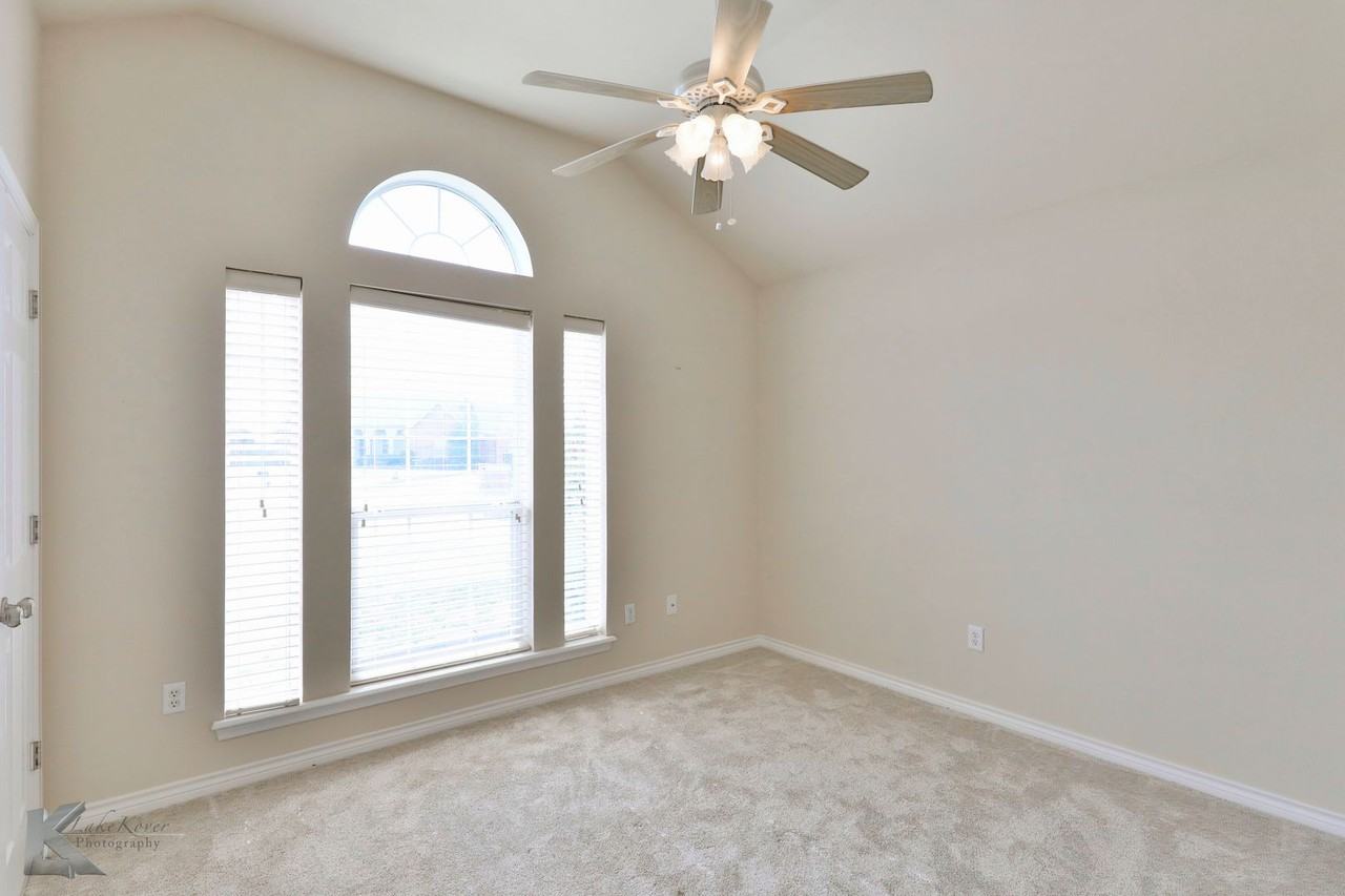 1218 Lewis And Clark Trl - Photo 6 of 42