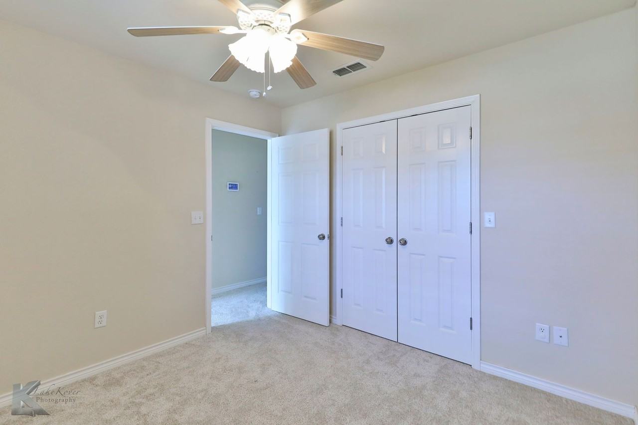 1218 Lewis And Clark Trl - Photo 7 of 42