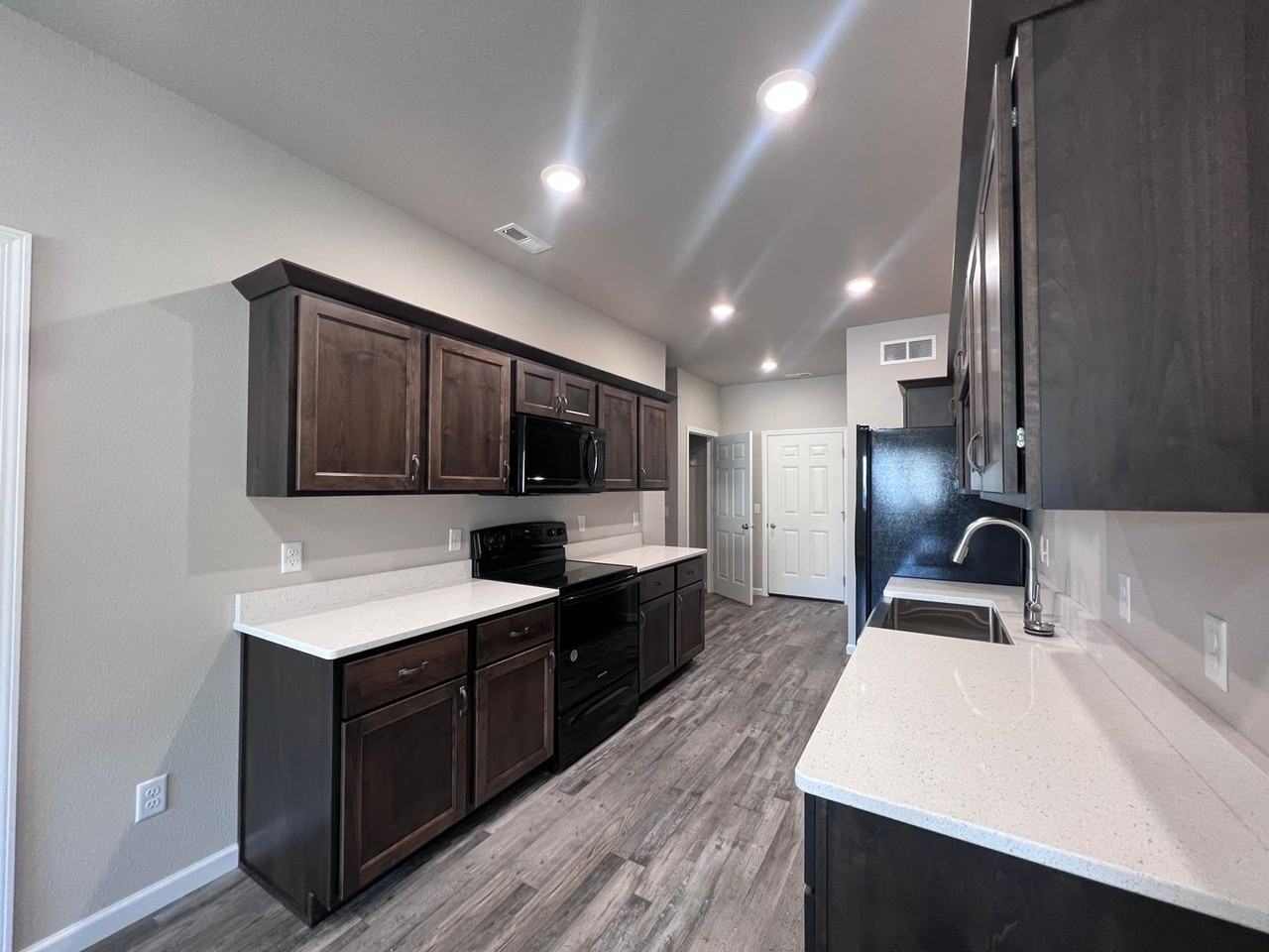 3504 French St - Photo 6 of 12