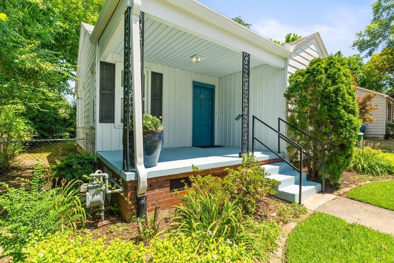 2017 N Mckinley St - Photo 2 of 38