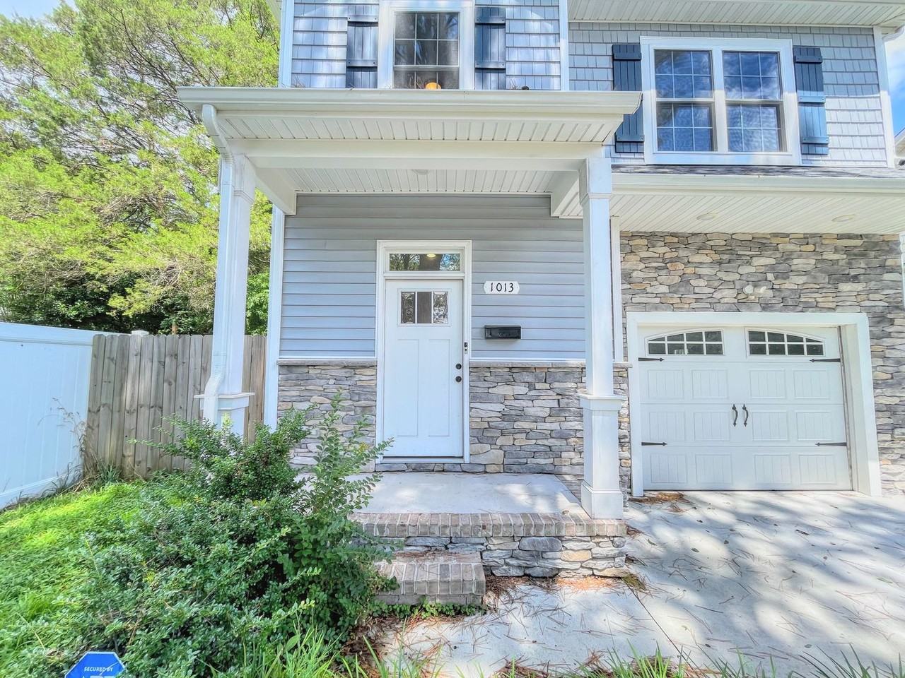 1013 Blair Ave - Photo 3 of 47