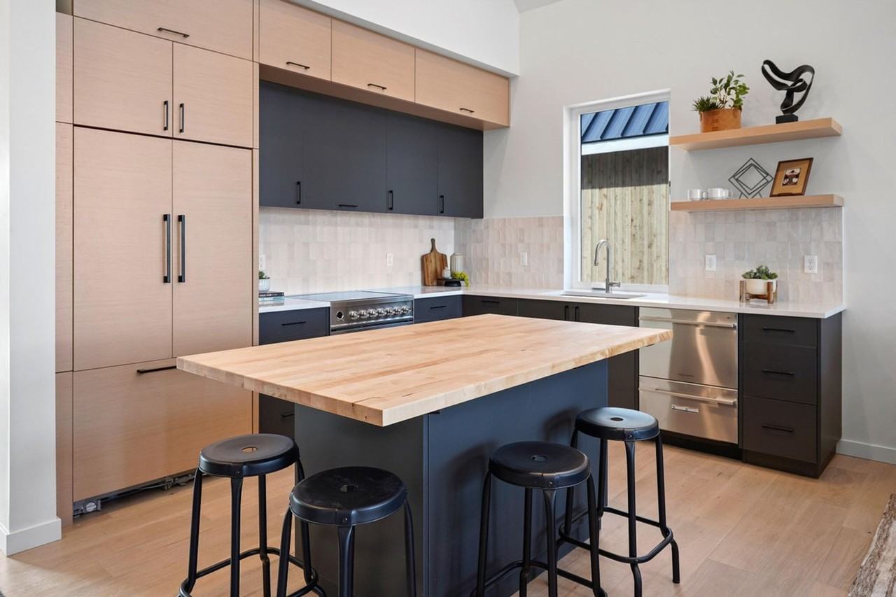 3288 Nw Celilo Ln - Photo 7 of 16