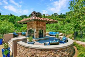 featured image of 2300 Palisades Dr