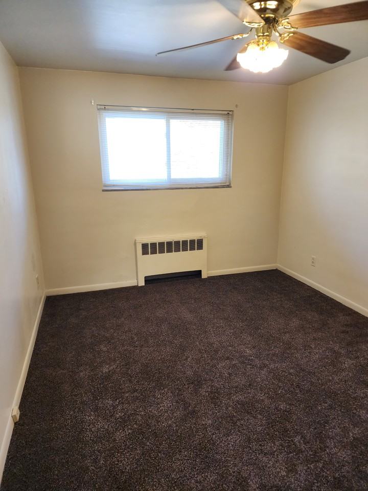 2526 Vera Ave #3 - Photo 2 of 14