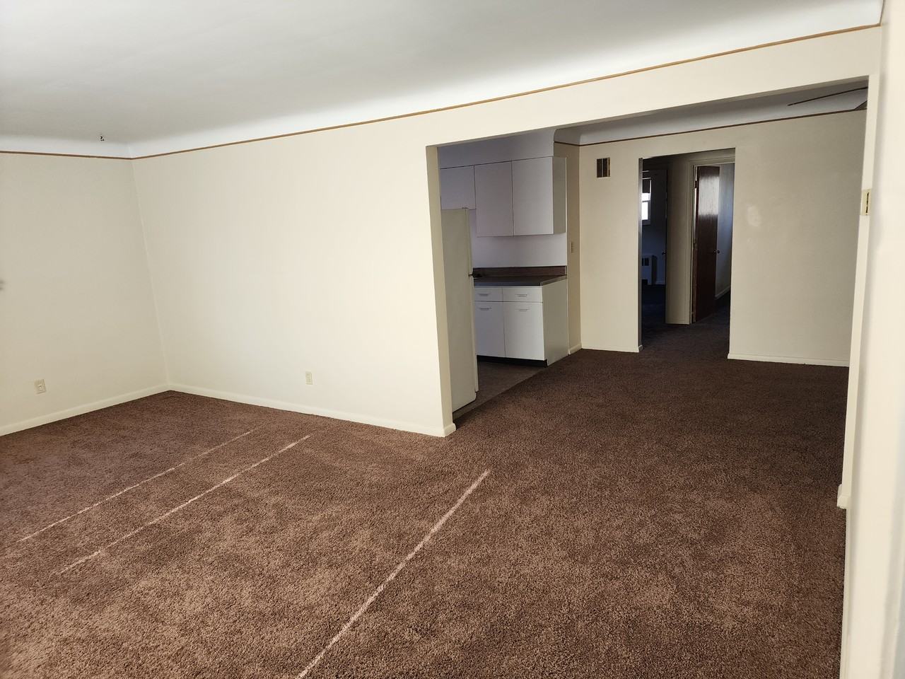 2526 Vera Ave #3 - Photo 6 of 14