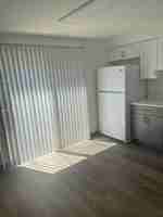 featured image of 2475 2375, 2405, 2415, 2475 Columbia Blvd.