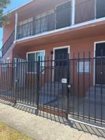 featured image of 100 E 66th St