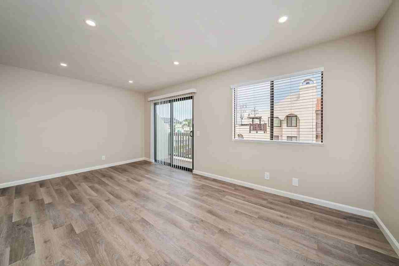 241 Ocean View - Photo 7 of 14