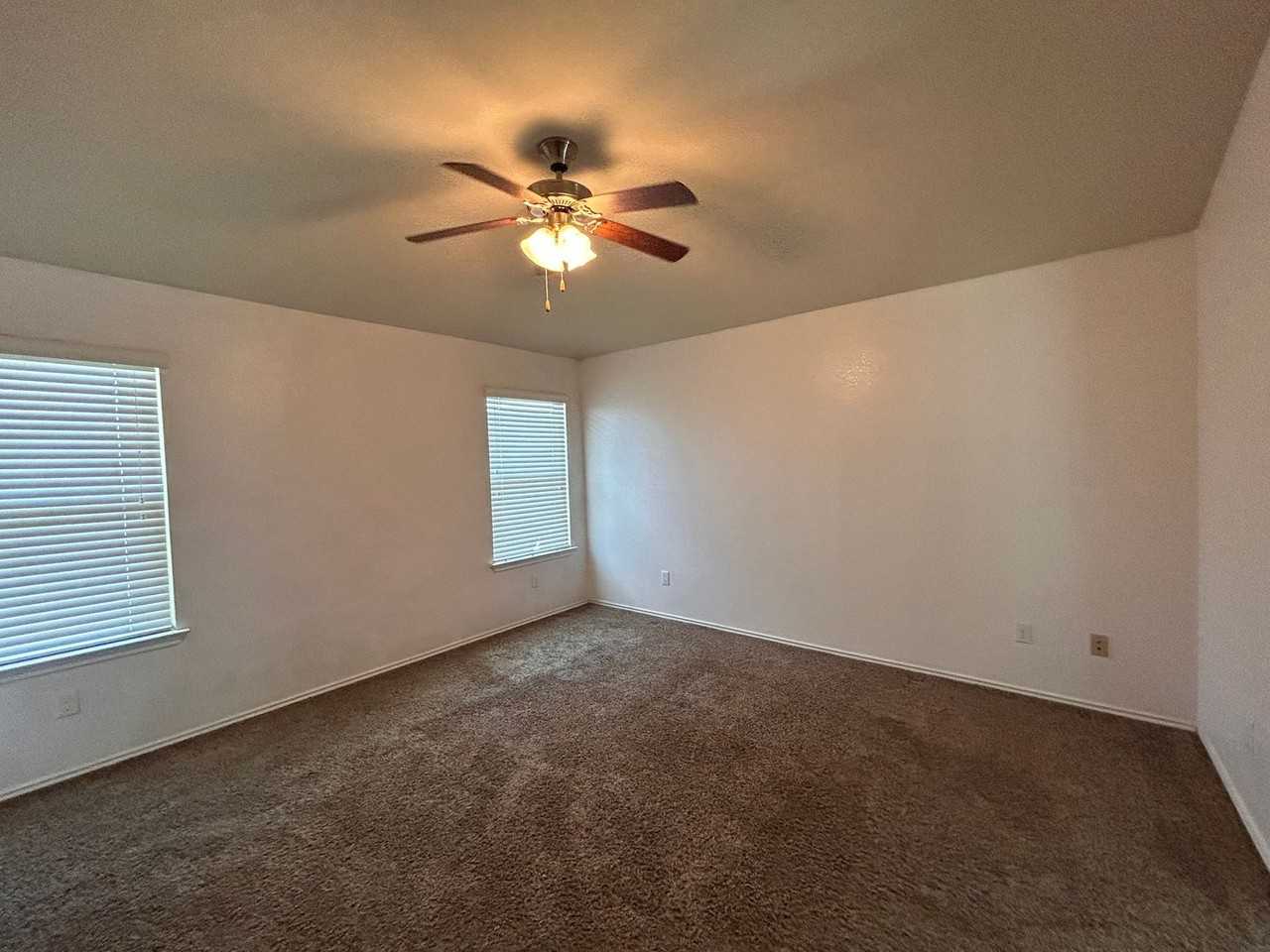 5308 Katy Creek Ln - Photo 7 of 10