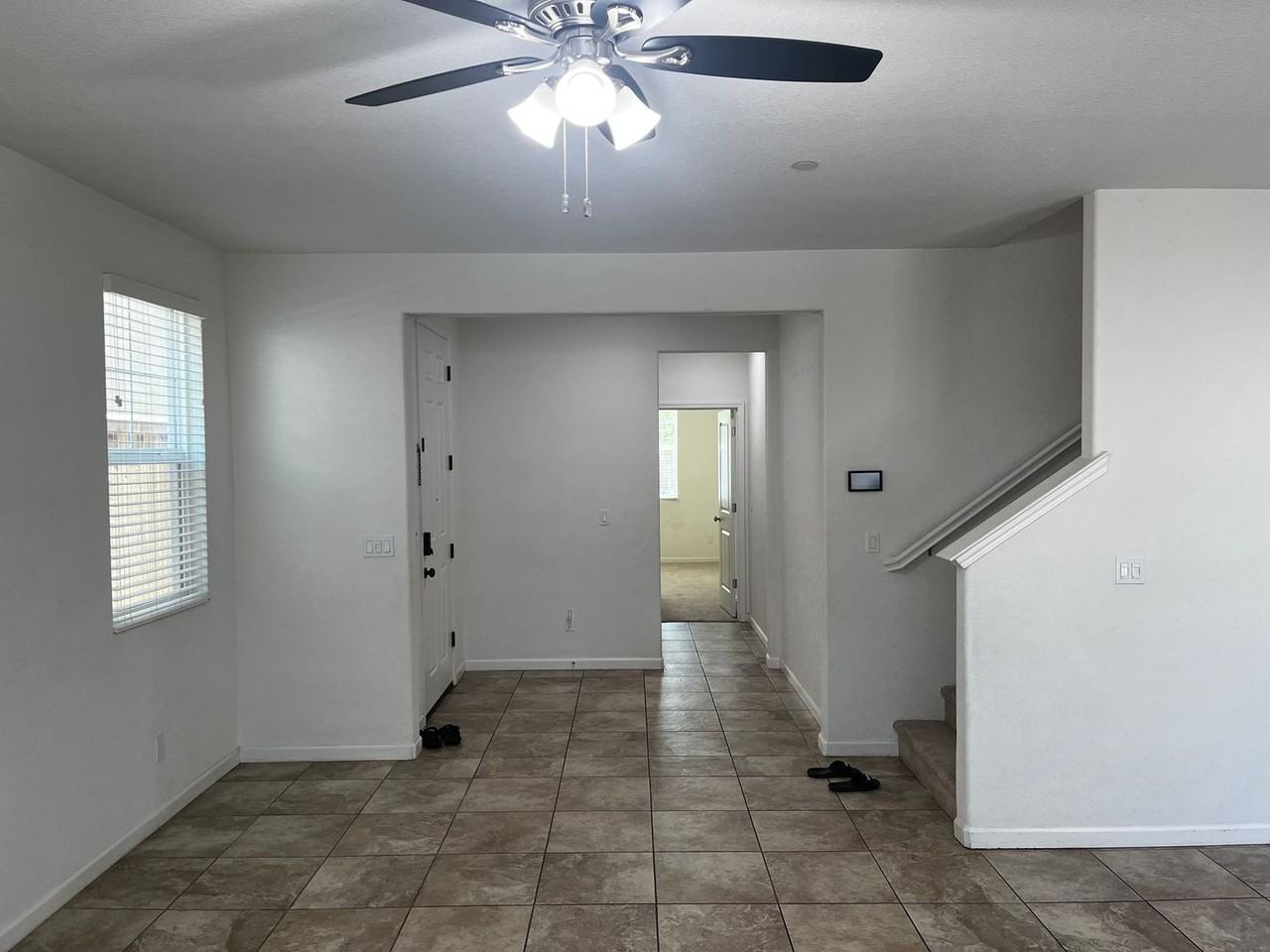 1614 Lion St - Photo 6 of 27