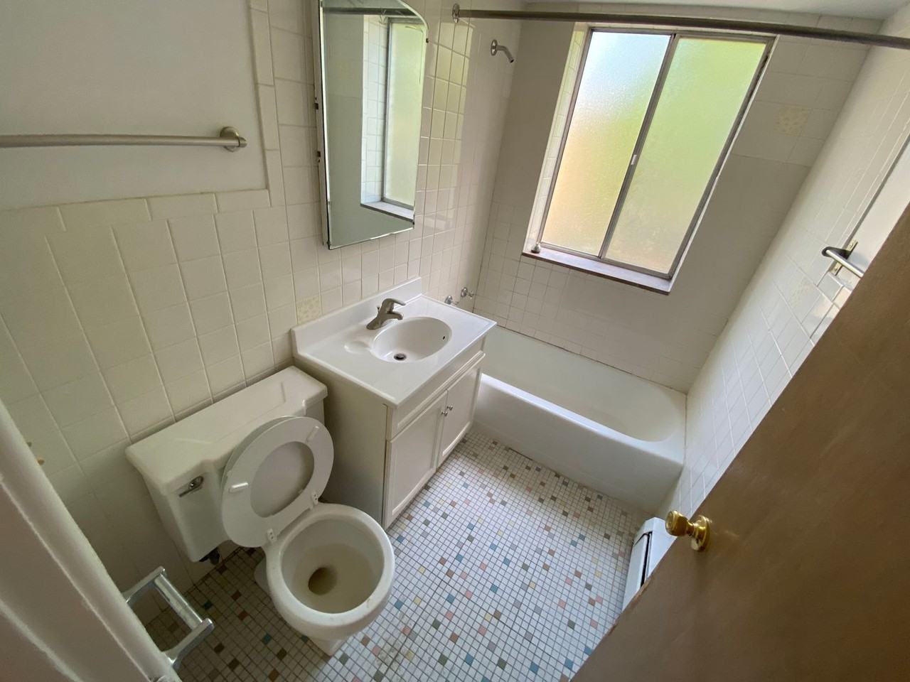 918 WASHINGTON - Photo 4 of 10