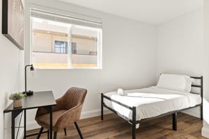 featured image of 1711 Kelton Ave