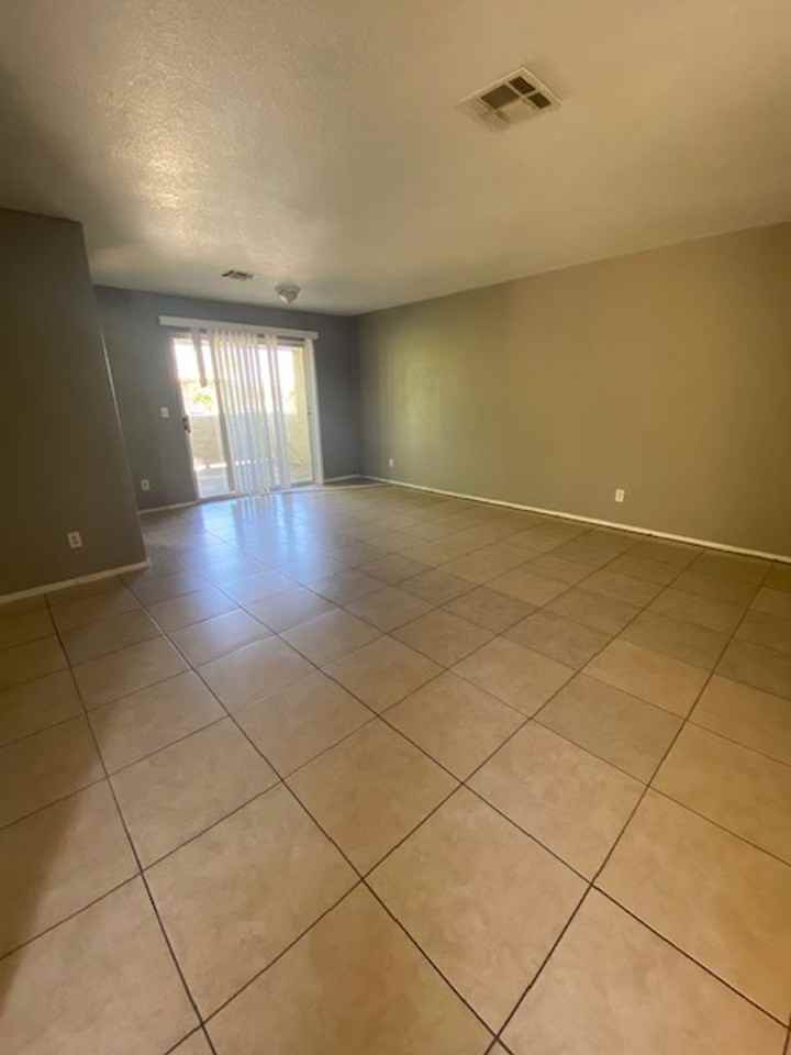 1440 Jamielinn Ln #203 - Photo 3 of 11