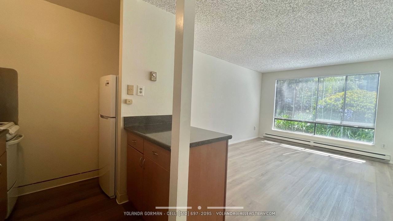 5 Admiral Dr #F208 - Photo 5 of 29