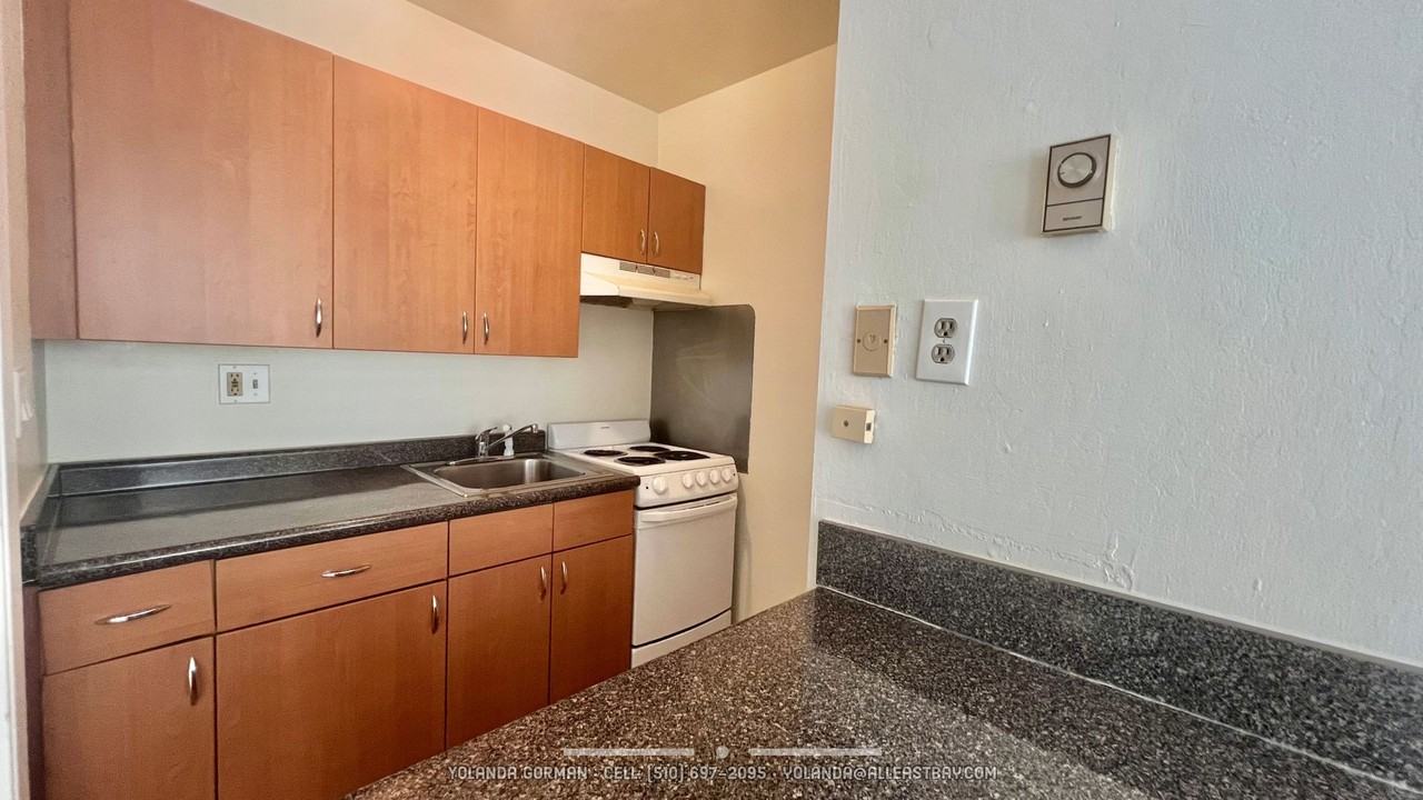 5 Admiral Dr #F208 - Photo 7 of 29