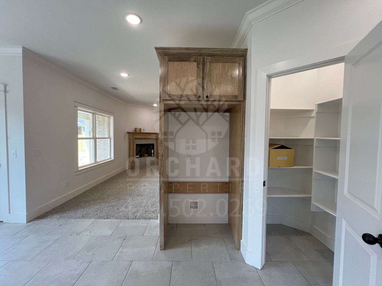 1021 Silver Birch St - Photo 6 of 18