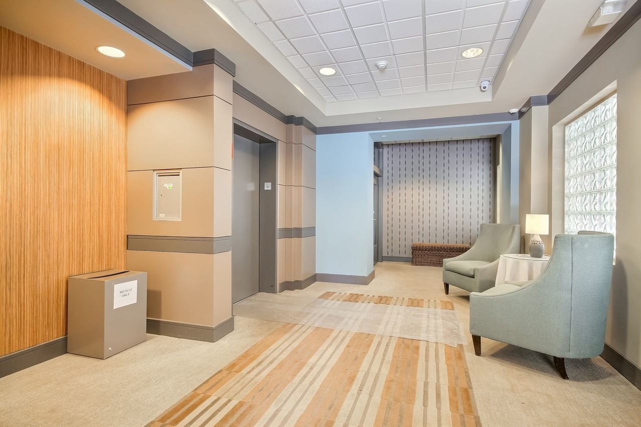 1000 Aurora Ave N #310 - Photo 3 of 29