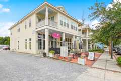 Luxury Downtown Apartments in Long Beach - Photo 1 of 1