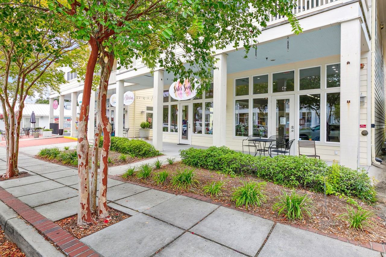 Luxury Downtown Apartments in Long Beach - Photo 2 of 3