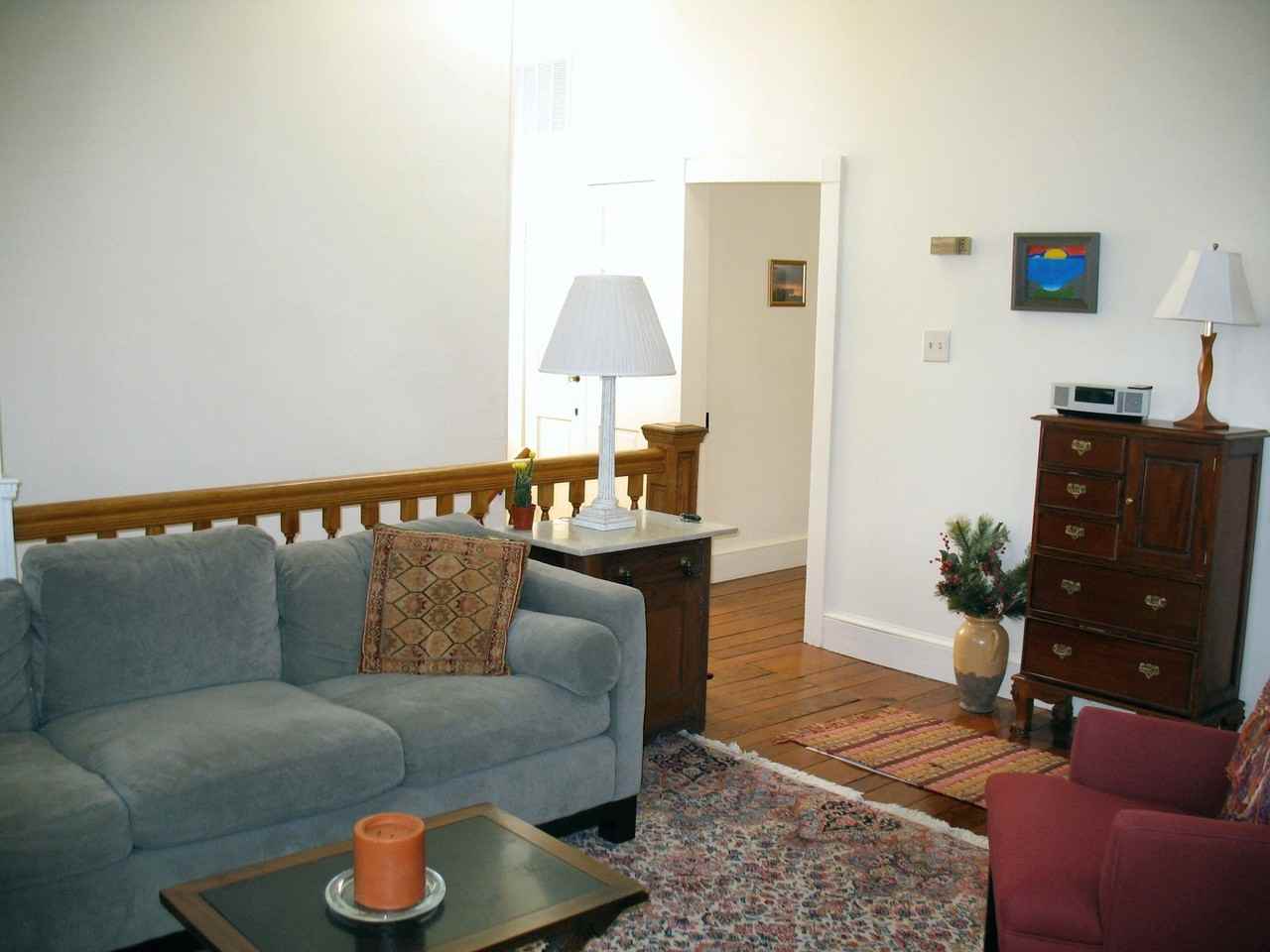 40175 Main St - Photo 2 of 9