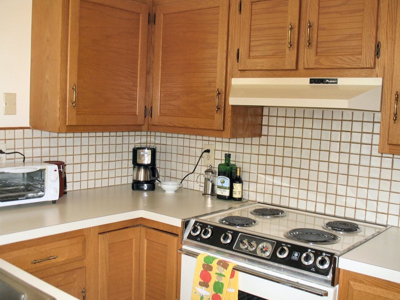 40175 Main St - Photo 3 of 9