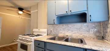 featured image of 231 E Xenia Dr