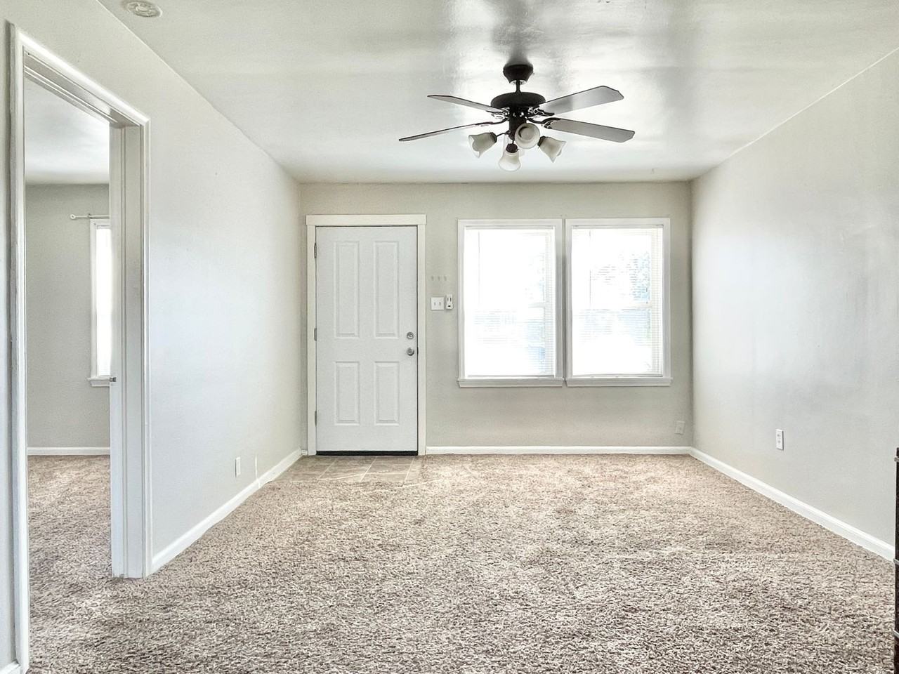 13292 S. Redwood Rd. - Photo 2 of 12