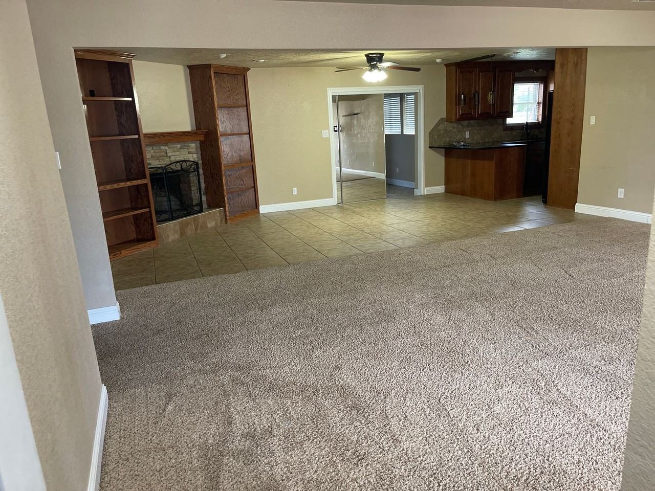 1915 Miller St - Photo 4 of 30