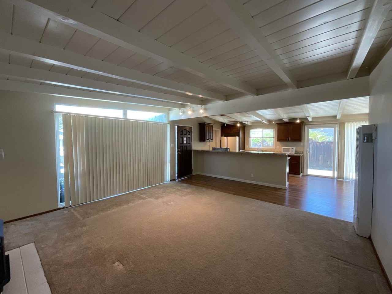 38352 Timpanogas Cir - Photo 3 of 16