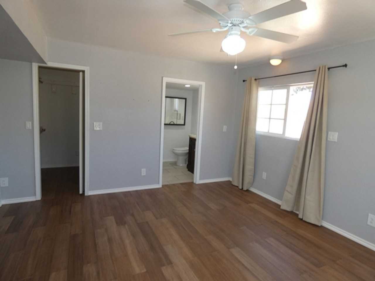 1293 Oak Knoll Rd - Photo 5 of 14