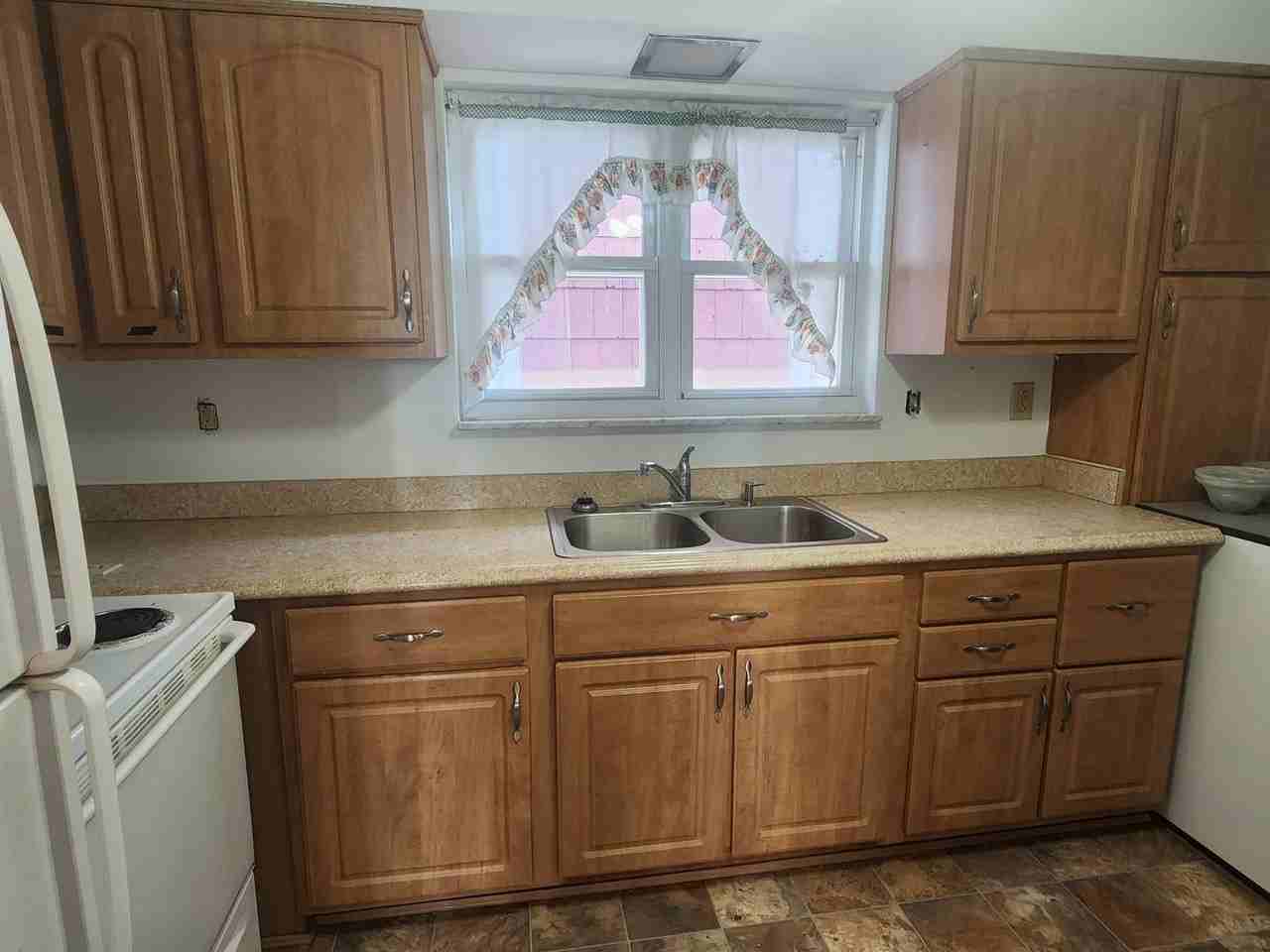 21 21 Chalftone Avenue - Photo 4 of 17