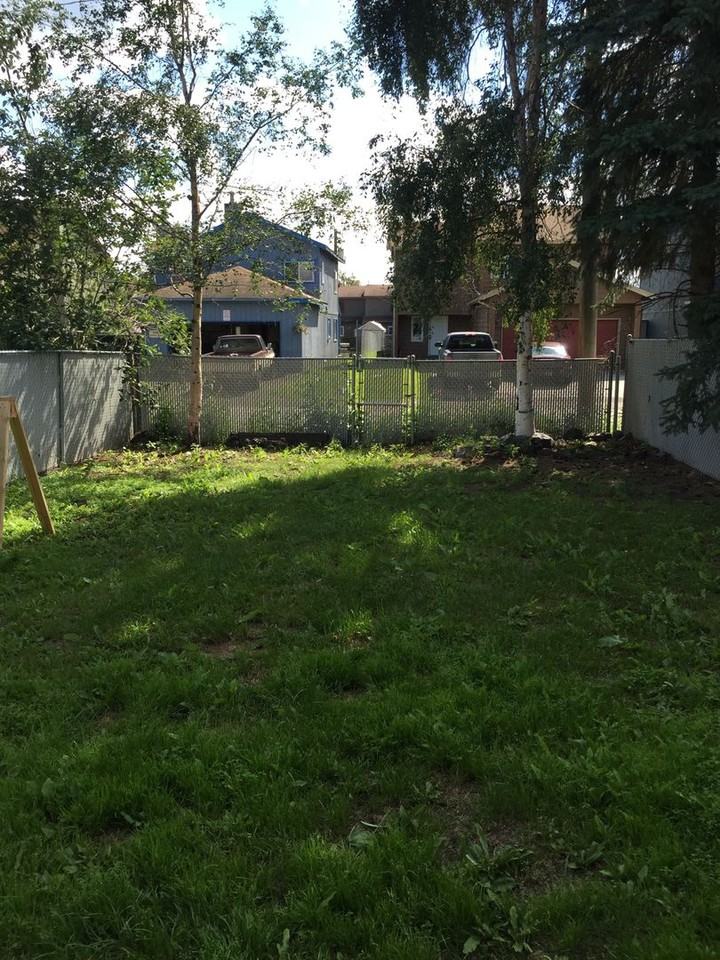 1226 26th Ave - Photo 2 of 17