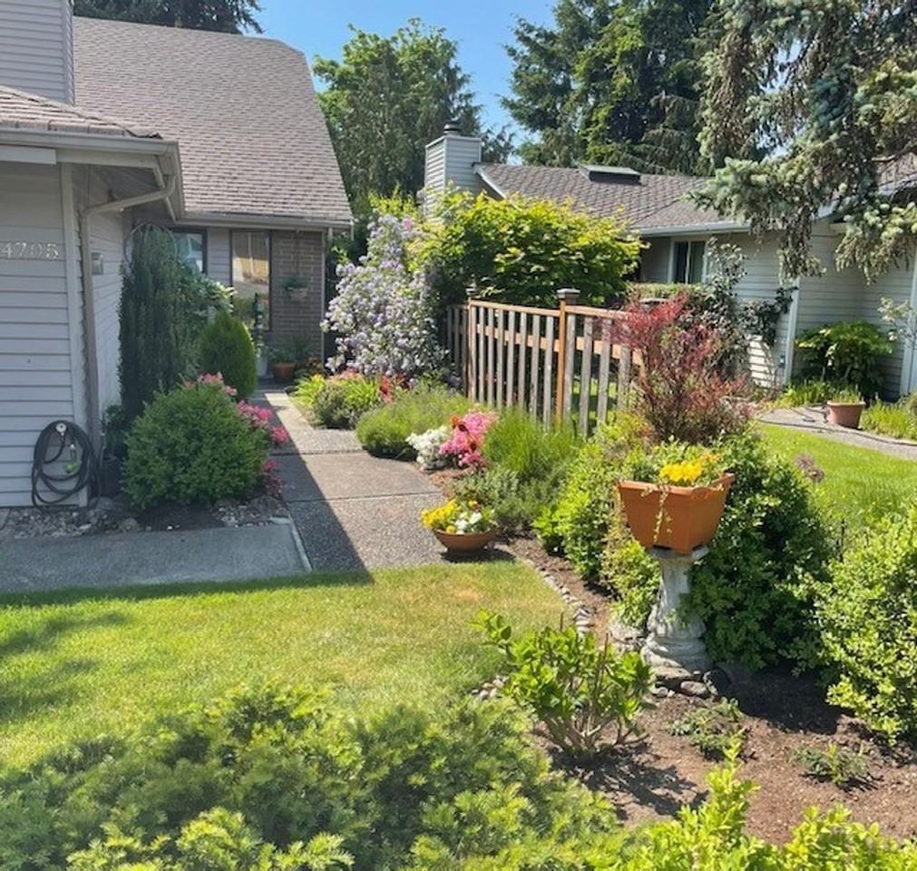 24705 12th Ave S - Photo 2 of 10