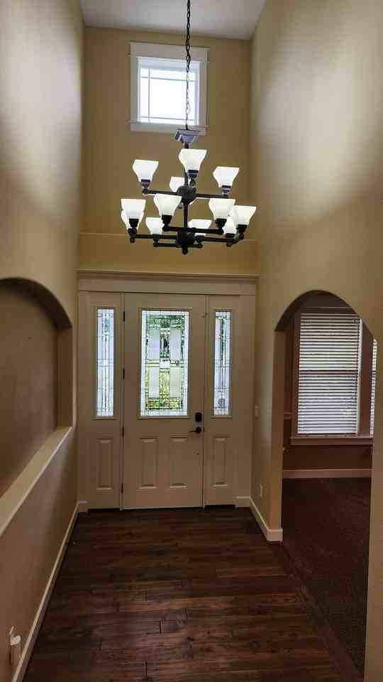 3819 Cameron Dr Ne - Photo 4 of 50