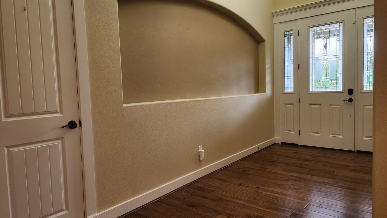 3819 Cameron Dr Ne - Photo 5 of 50