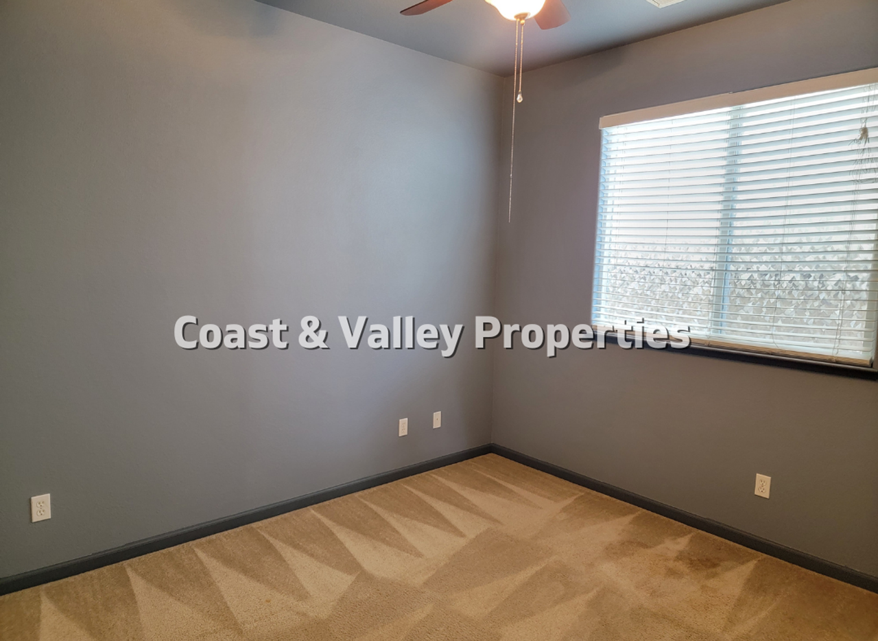 314 Wilson Cir - Photo 5 of 13