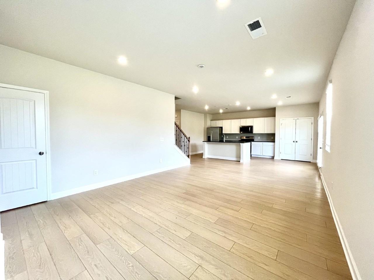 114 Pekka Dr - Photo 4 of 23