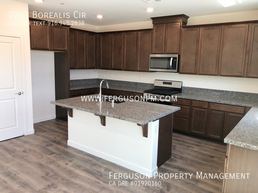 2241 Borealis Cir - Photo 2 of 11