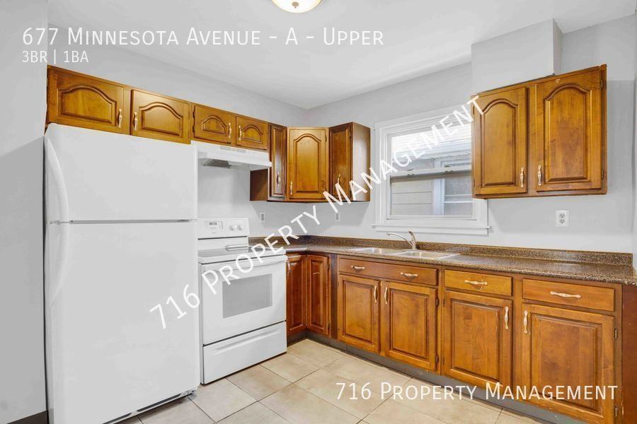 677 Minnesota Ave - Photo 3 of 19