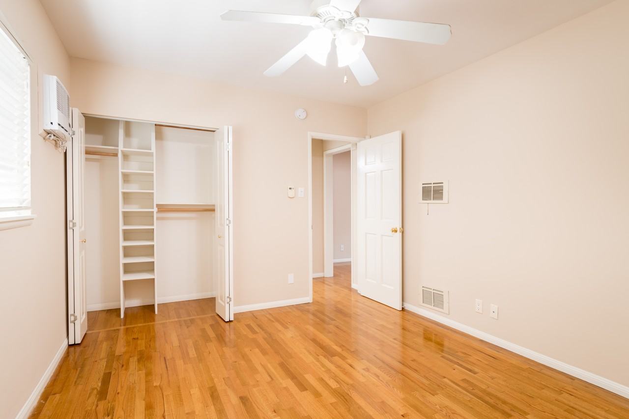 1717 Purdue Avenue #3 - Photo 5 of 11