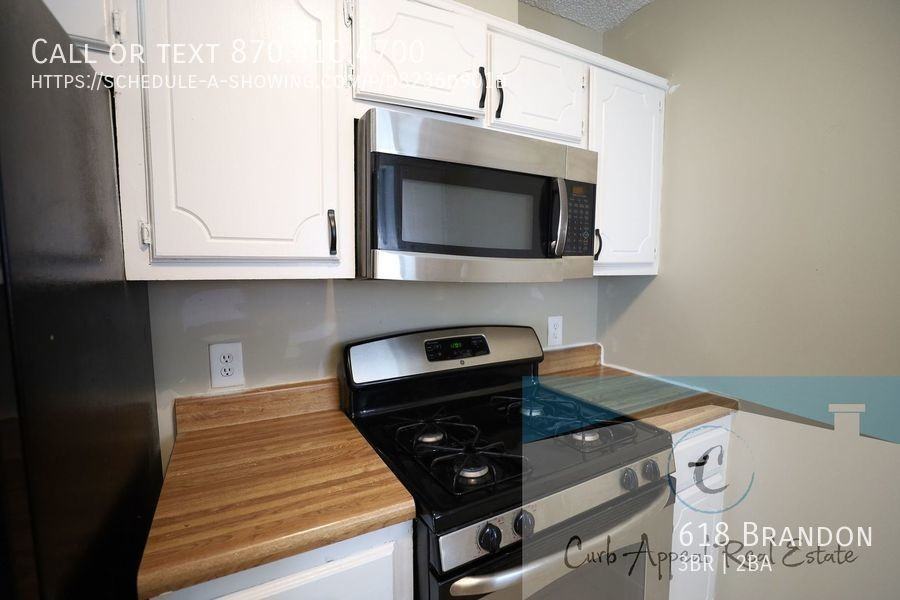 618 Brandon St - Photo 2 of 15