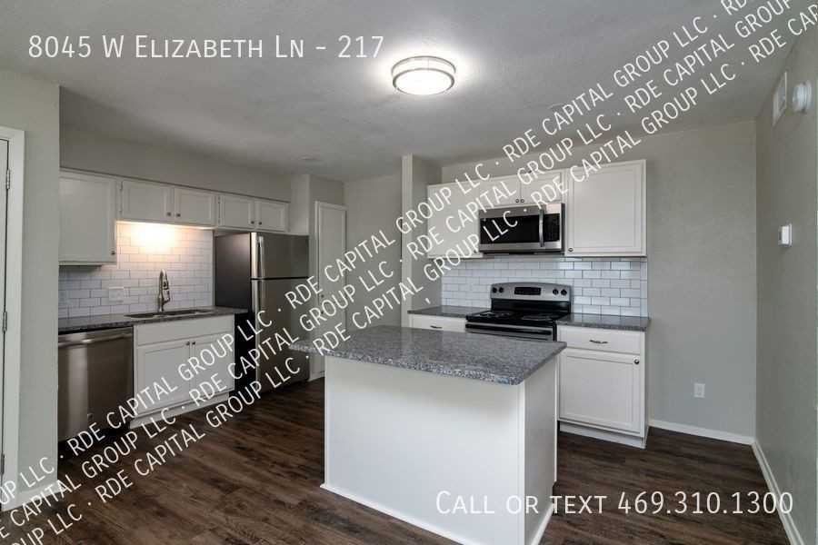 8045 W Elizabeth Ln #217