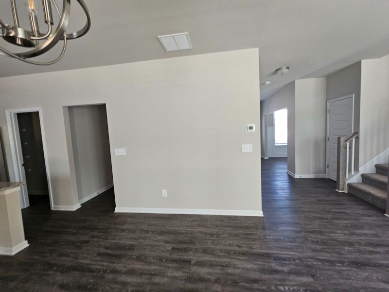 235 Presidents Way - Photo 2 of 4