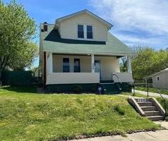 featured image of 288 S Walnut St