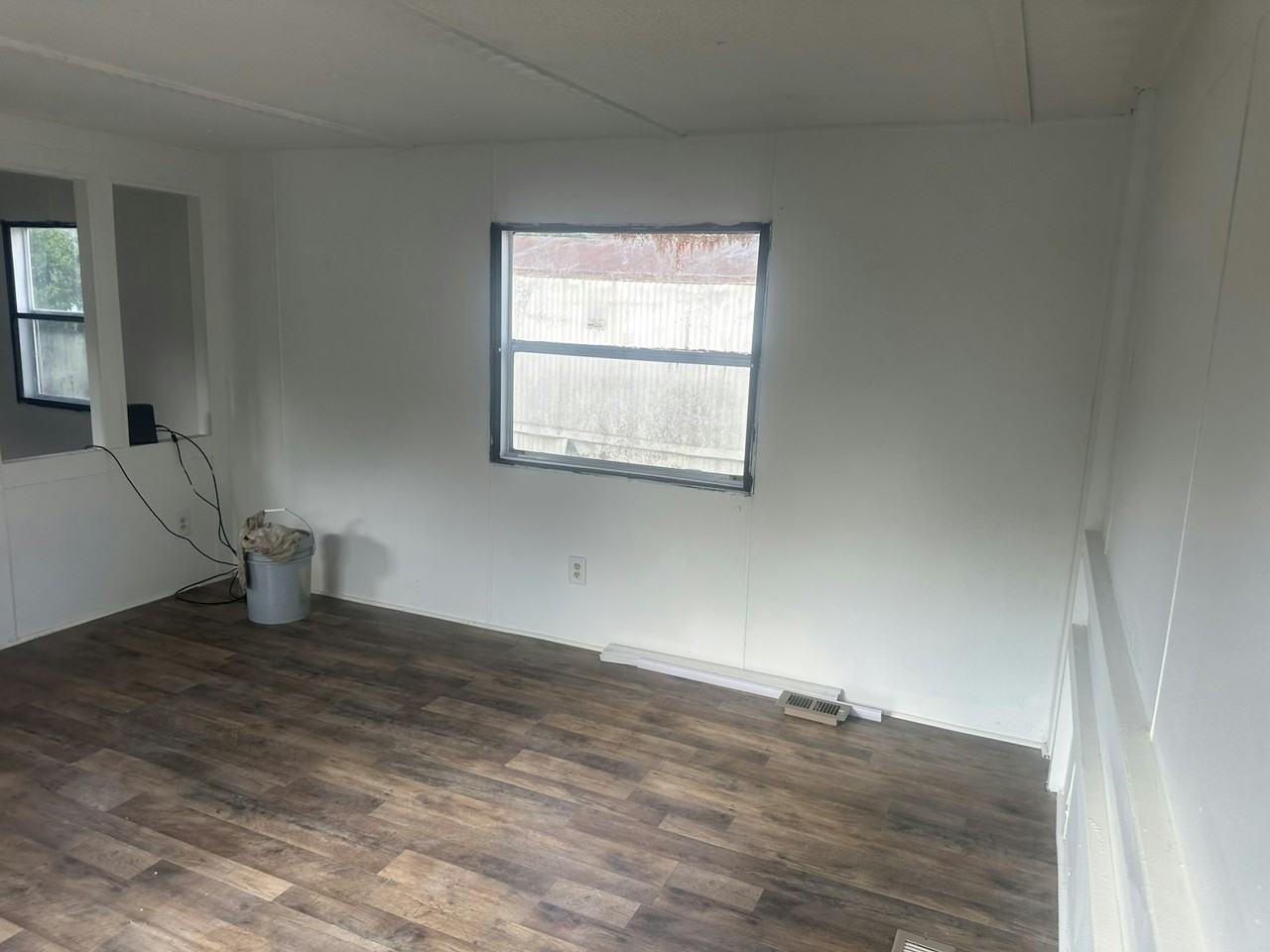 9 Noble Park St - Photo 6 of 10