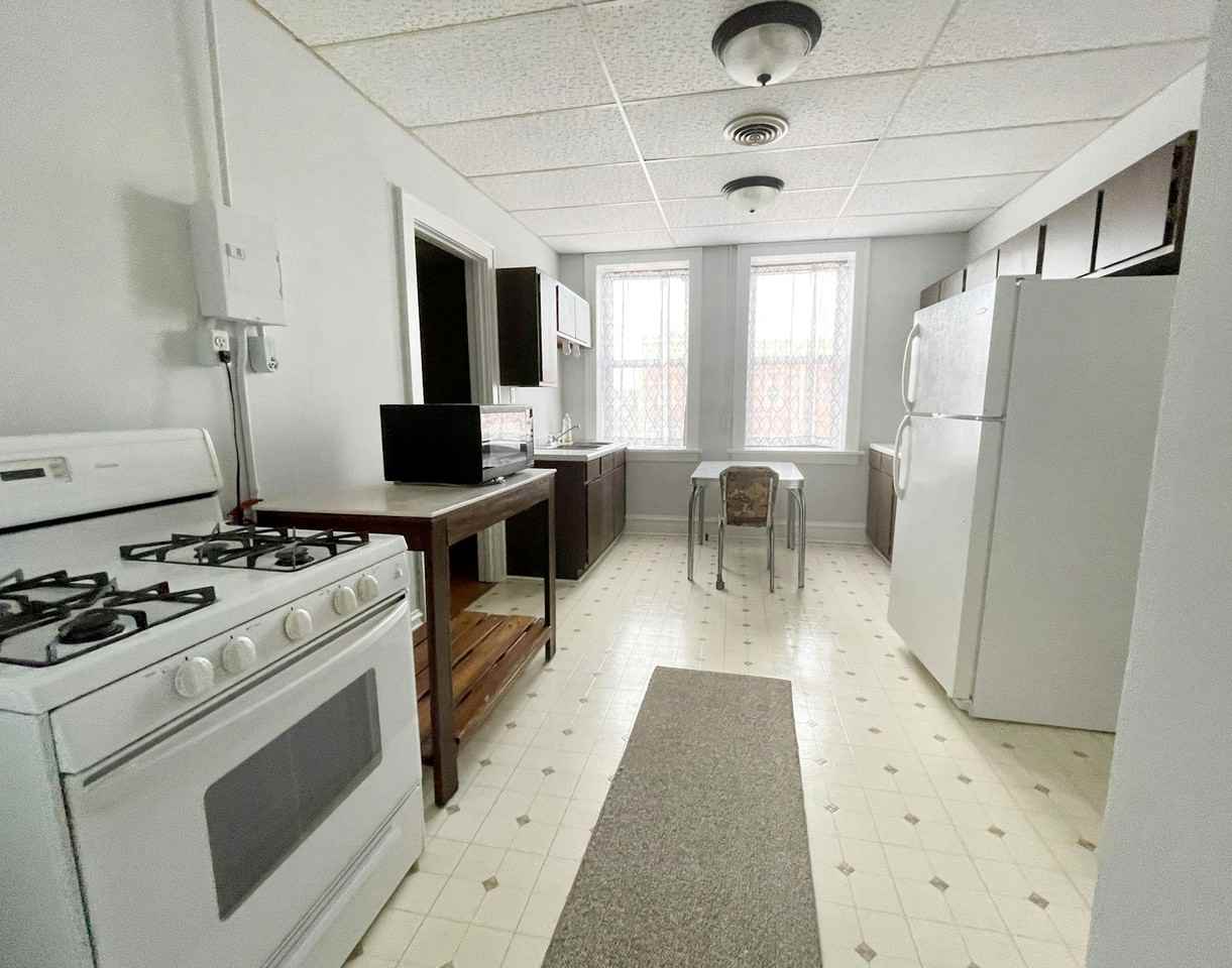 1 South Minnesota Street, Unit 3 - Photo 3 of 11