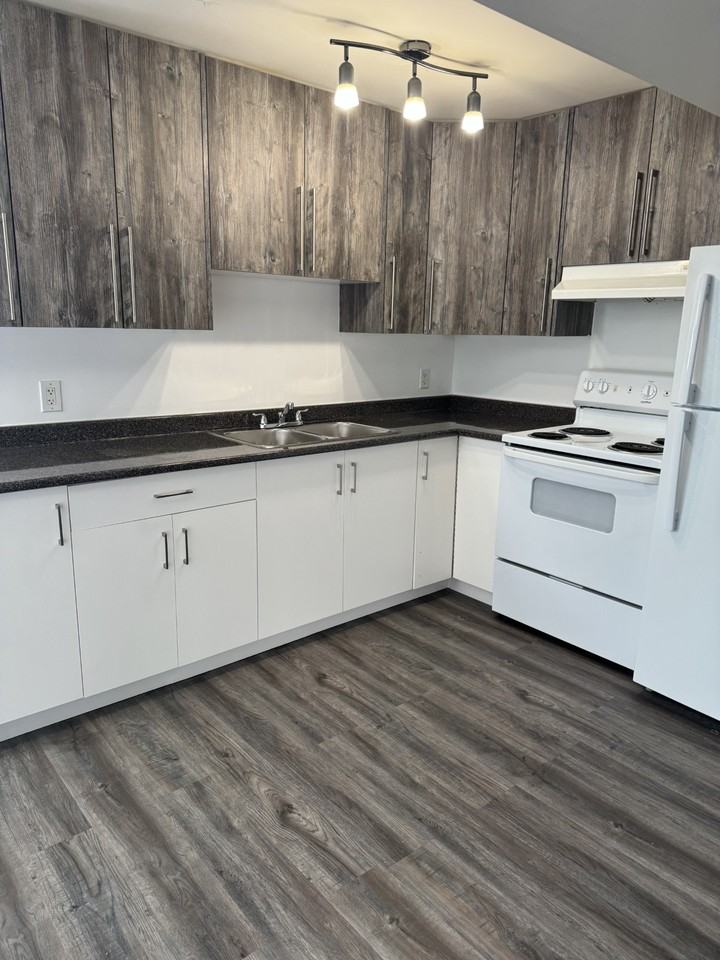 300-107 - 1470 - 1478 Milburn Avenue - 1478 - B #1478B - Photo 2 of 10