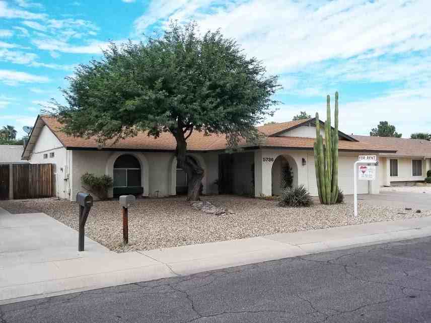 5736 W Angela Dr - Photo 3 of 30