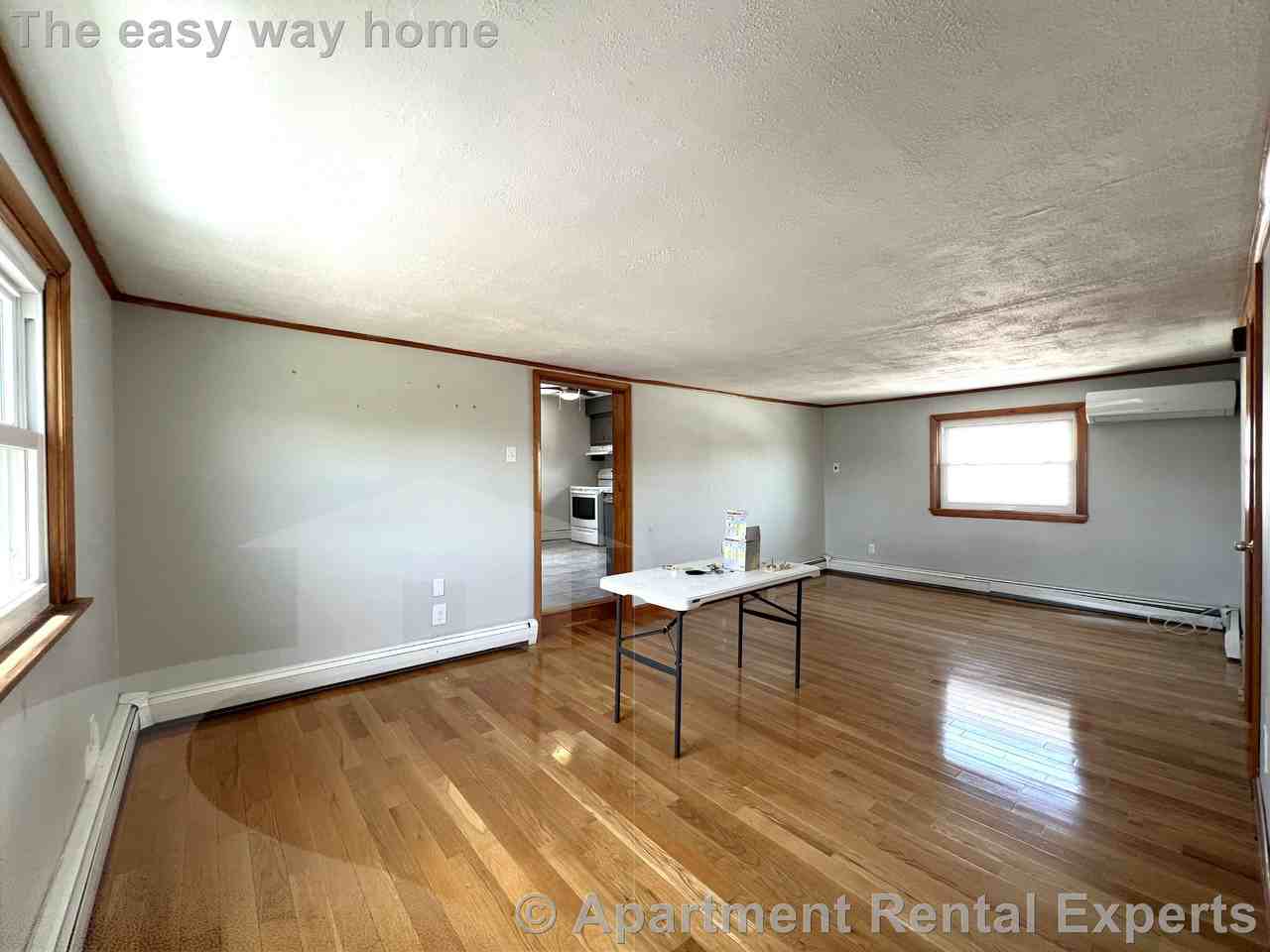 11 Wellington St #2 - Photo 2 of 17