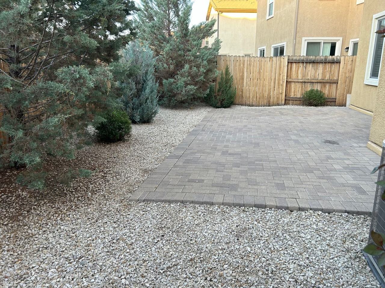 2065 Hope Valley Dr - Photo 3 of 4